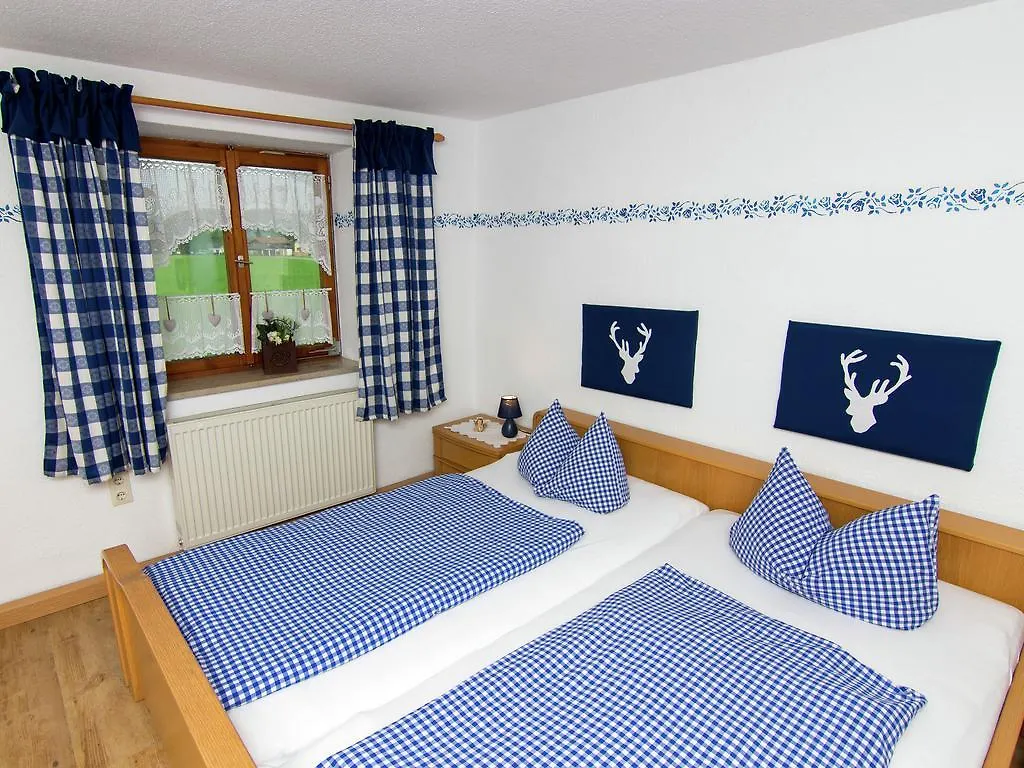 Cosy Apartment In Ubersee Near Lake Chiemsee 0*,  Německo