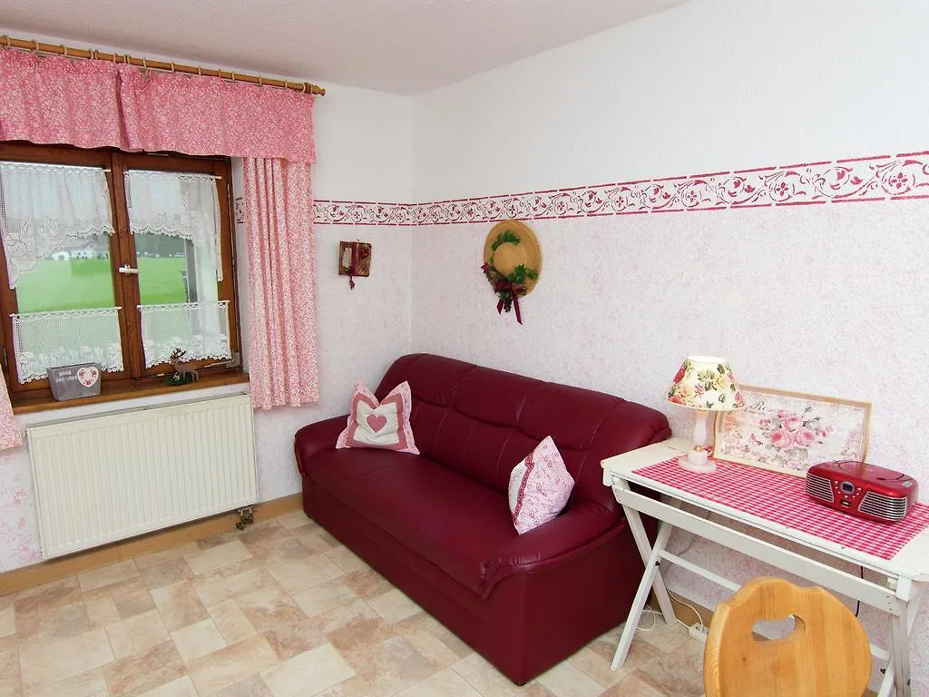 Cosy Apartment In Ubersee Near Lake Chiemsee Německo